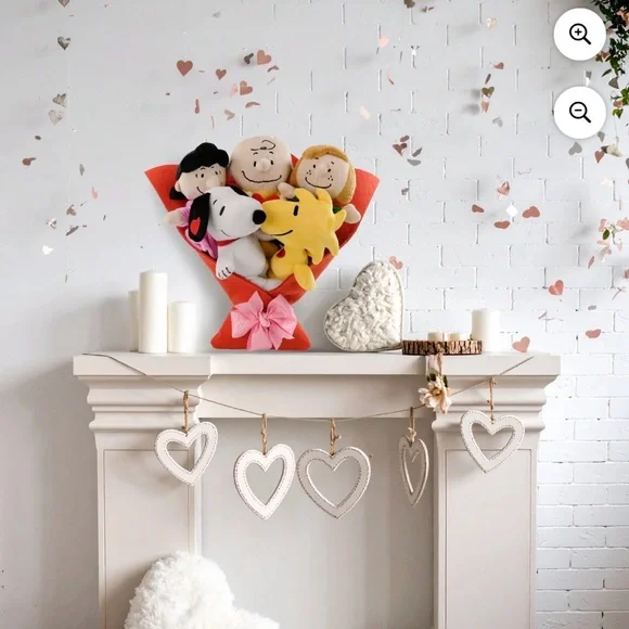 Ruz Peanuts Plush Bouquet - Picture 9 of 10